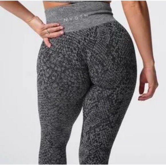 NVGTN Pants - NVGTN animal print athletic fitness leggings charcoal gray/black womens small